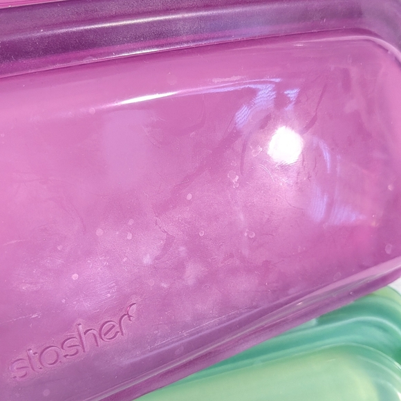 ❤️ Stasher Reusable Silicone Storage Bags (Includes 2) - Picture 11 of 14